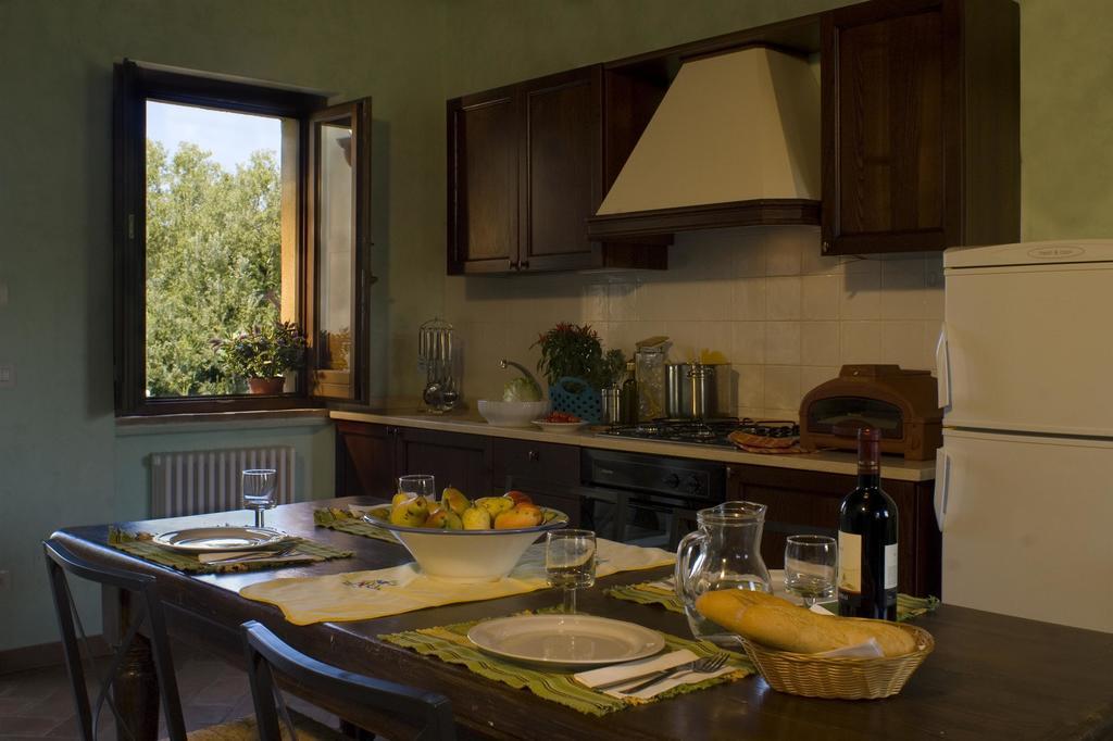 Aparthotel Borgo Le Capannelle Castel Ritaldi Zewnętrze zdjęcie