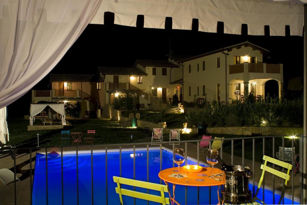 Aparthotel Borgo Le Capannelle Castel Ritaldi Zewnętrze zdjęcie
